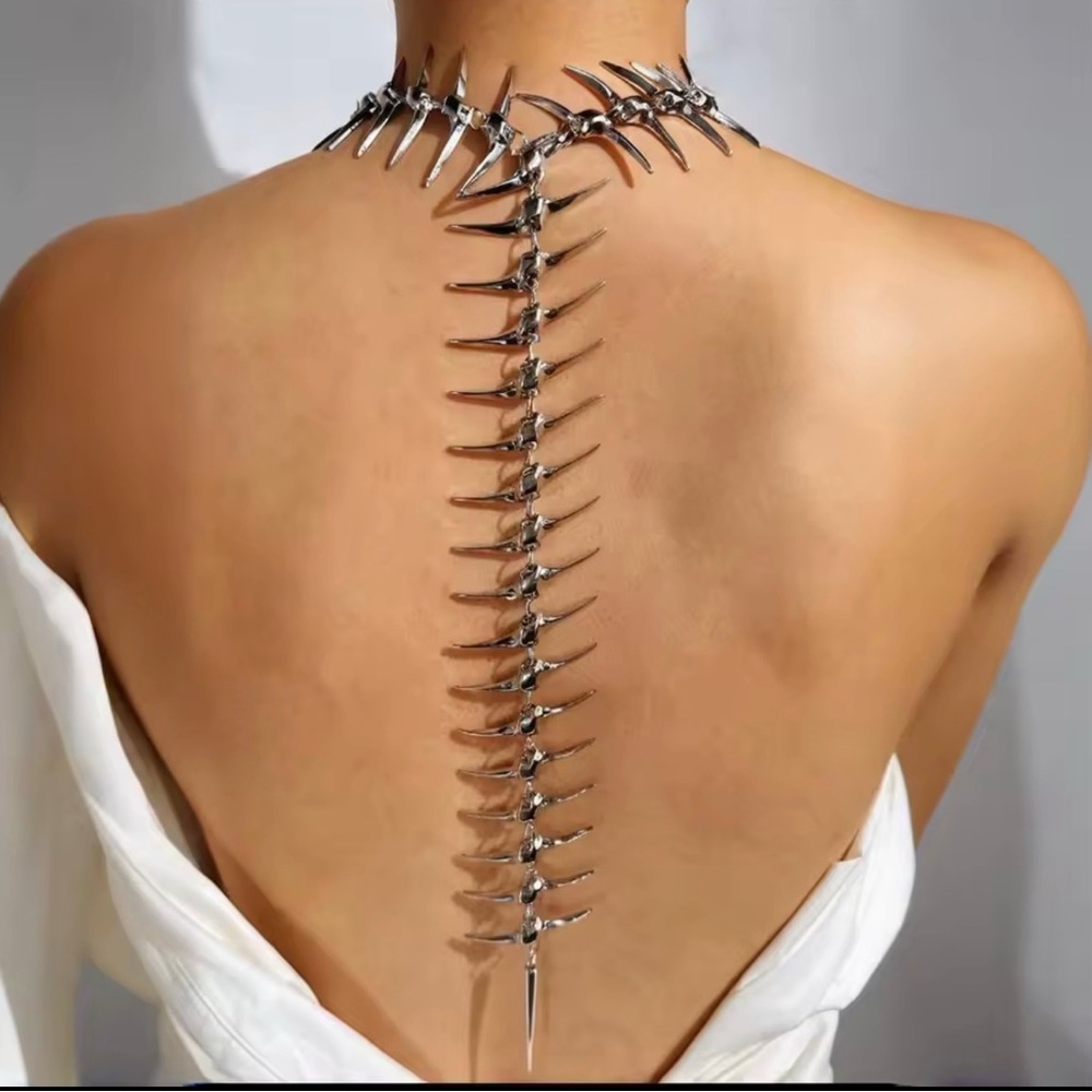 Backless Silver Spine-Style Necklace Accent for Women